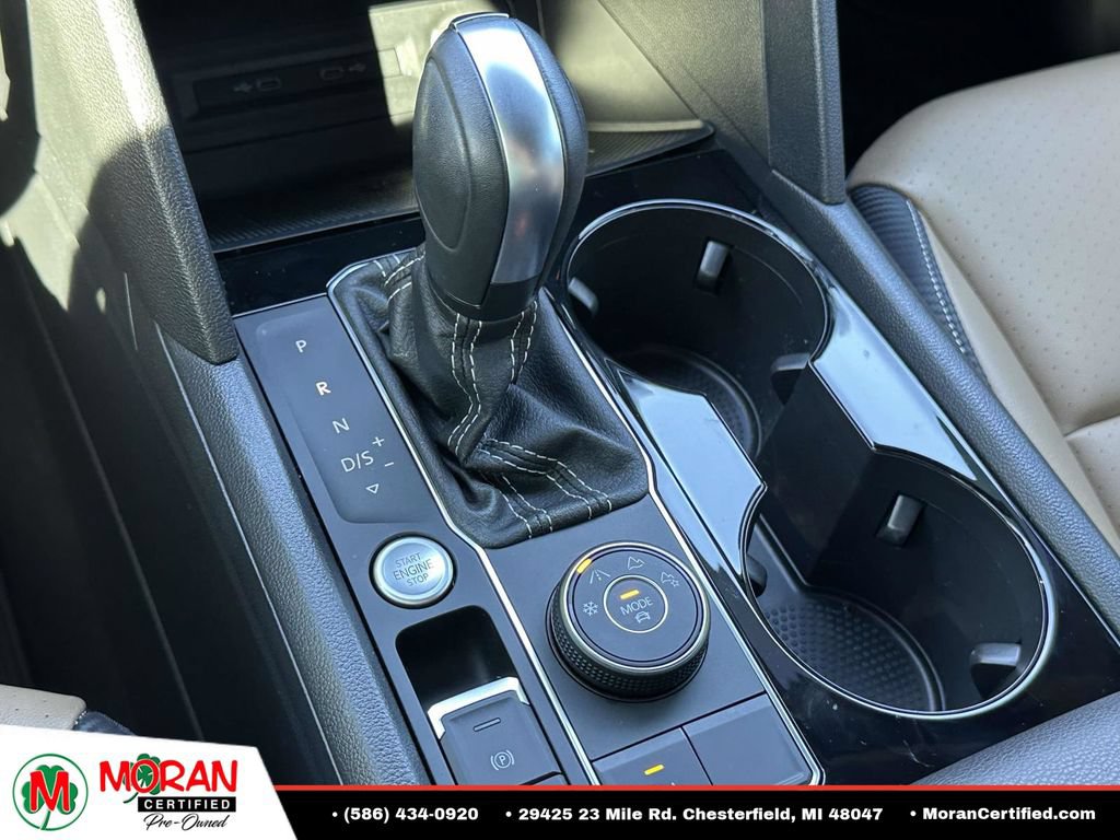 Used 2023 Volkswagen Atlas Cross Sport SE AWD/4WD image 27