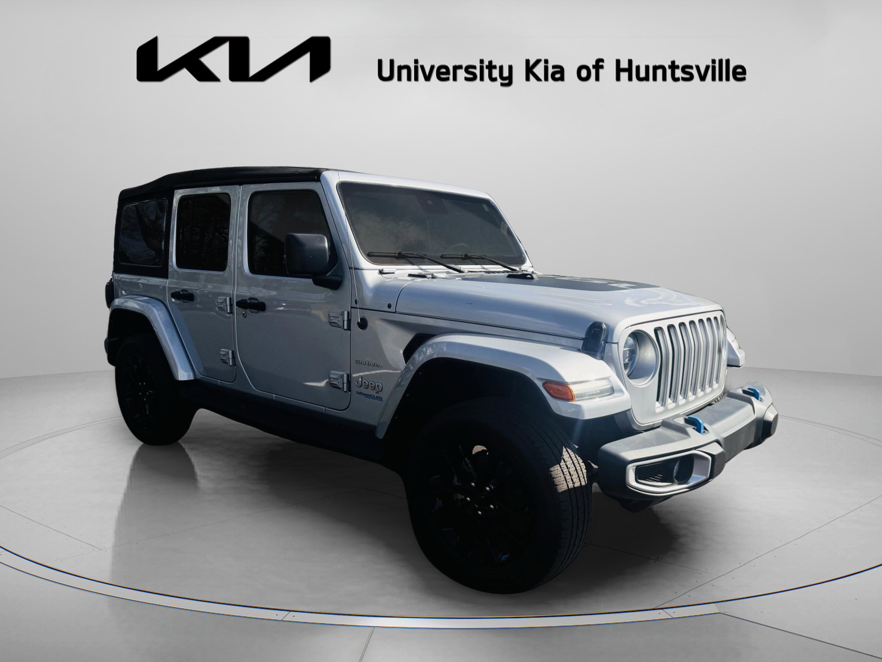 Used 2022 Jeep Wrangler Unlimited Sahara w/ Cold Weather Group image 1