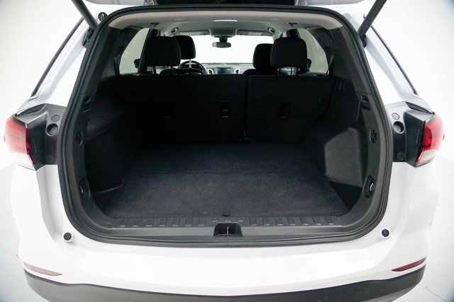 Used 2024 Chevrolet Equinox LT image 10