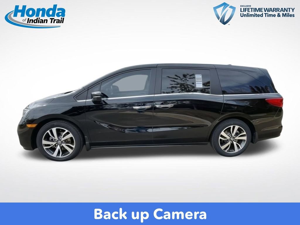 Used 2024 Honda Odyssey Touring image 2