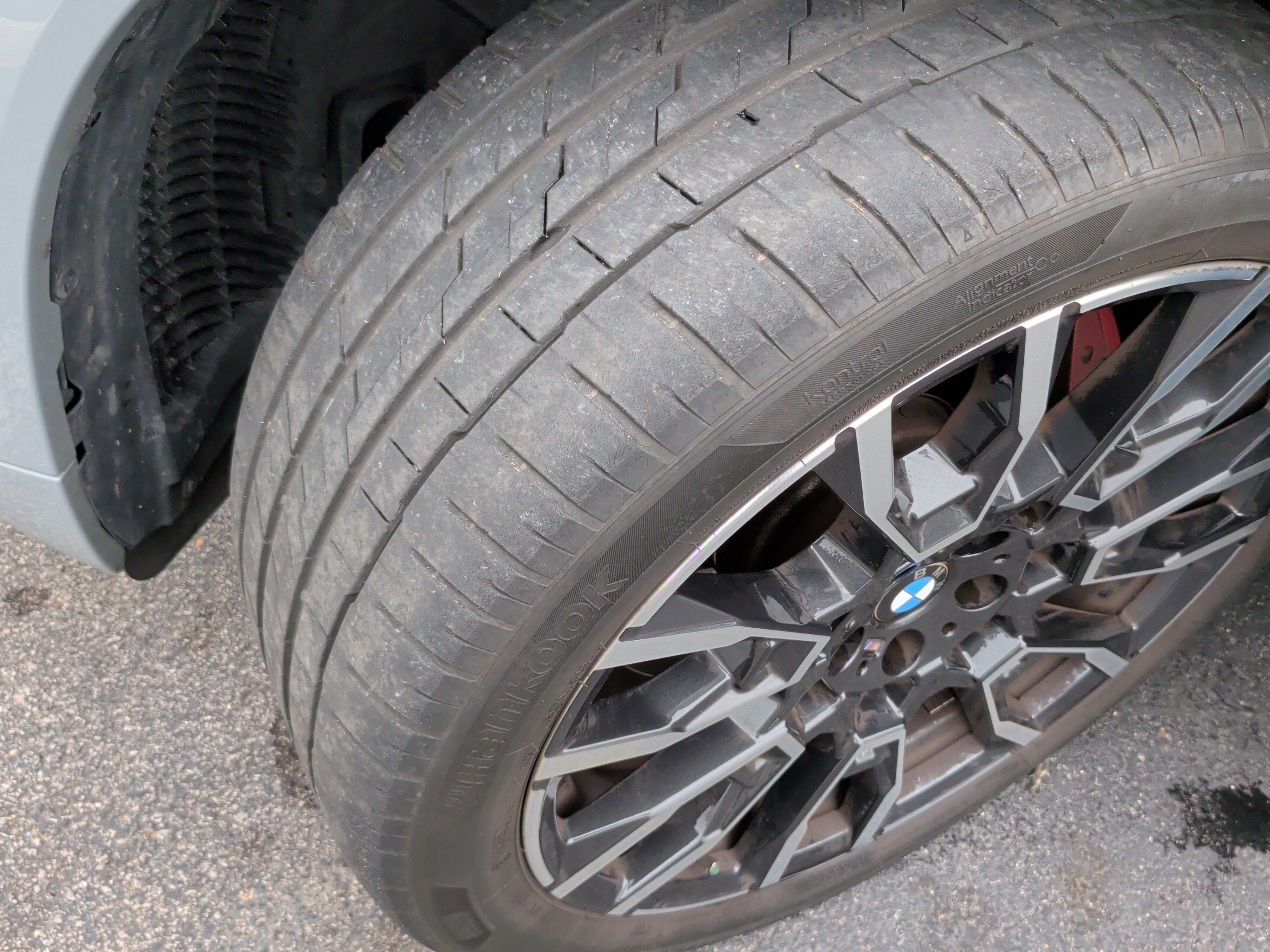 Certified 2024 BMW X5 xDrive40i w/ M Sport Package AWD/4WD image 13