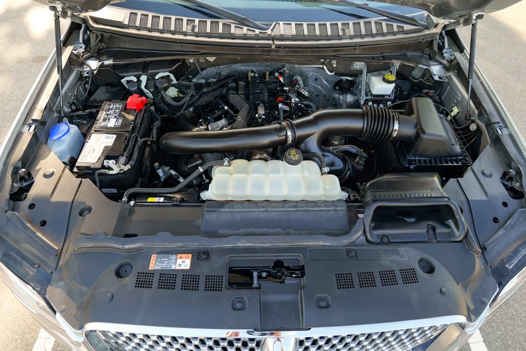 Used 2023 Lincoln Navigator L Reserve AWD/4WD image 56