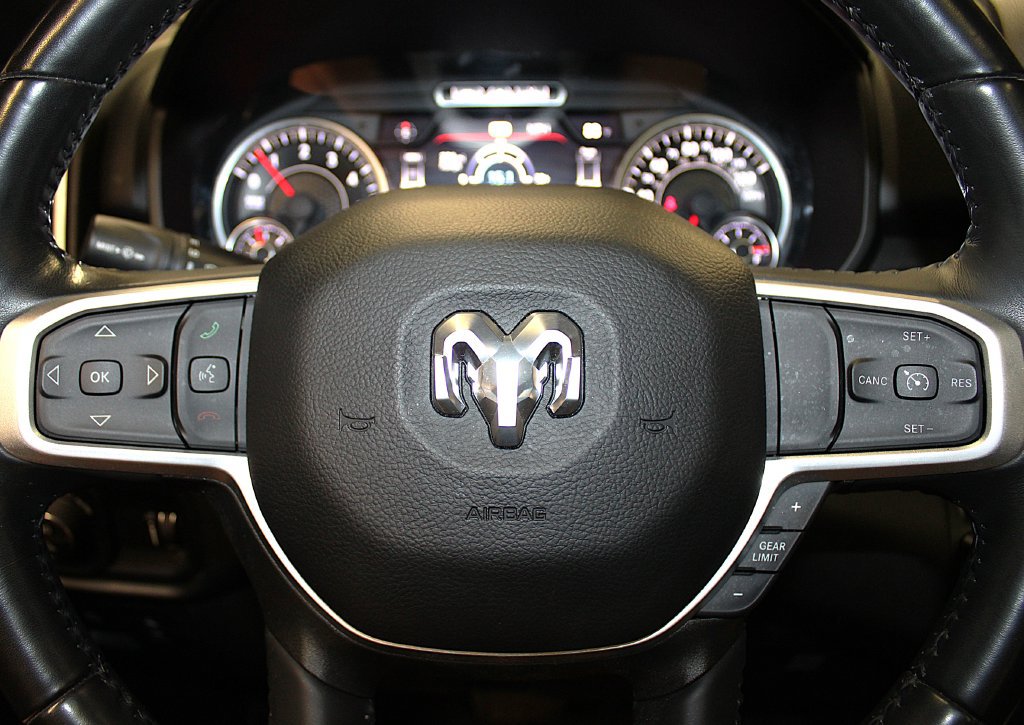 Used 2022 RAM 1500 Big Horn AWD/4WD image 12