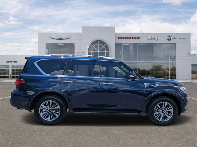 Used 2021 INFINITI QX80 Luxe w/ Cargo Package AWD/4WD image 2