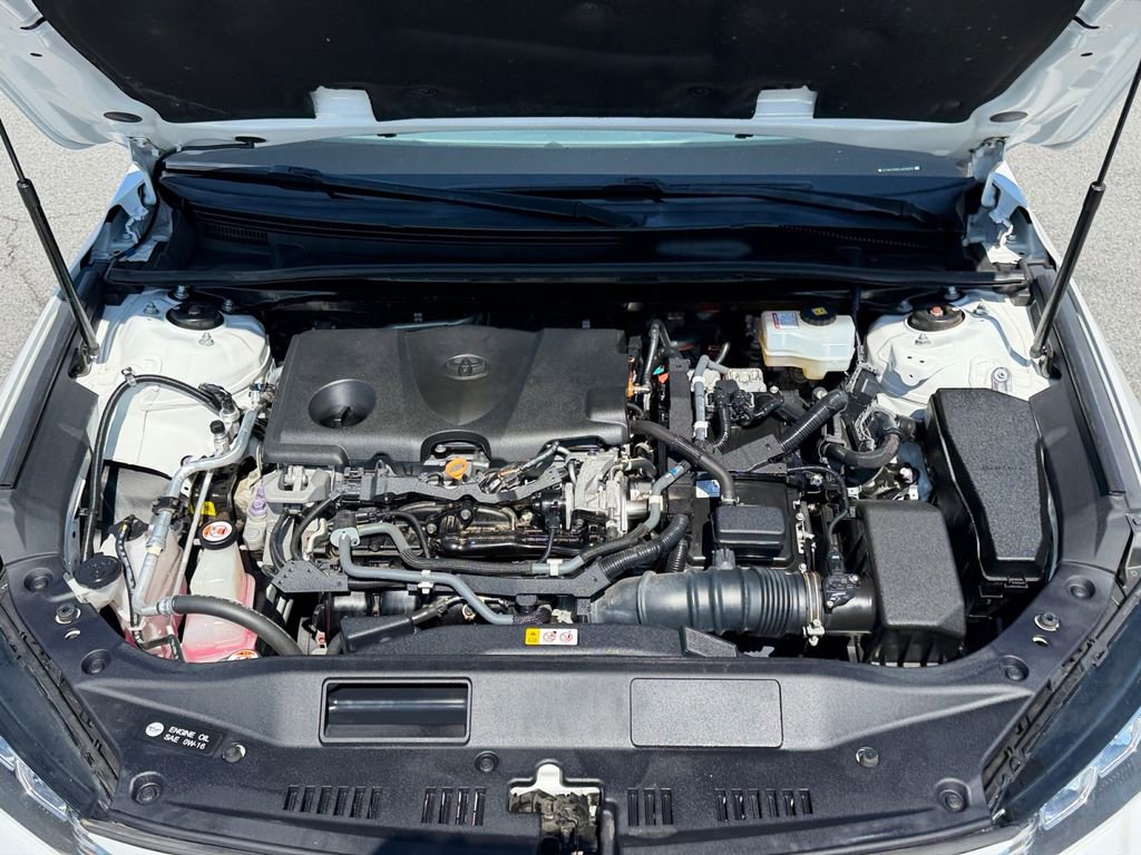 Certified 2020 Toyota Avalon XLE w/ Moonroof Package image 20