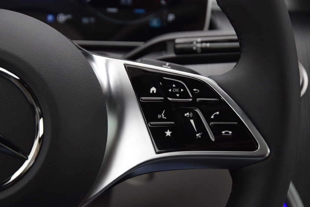 New 2027 Mercedes-Benz CLE 300 4MATIC Coupe image 24