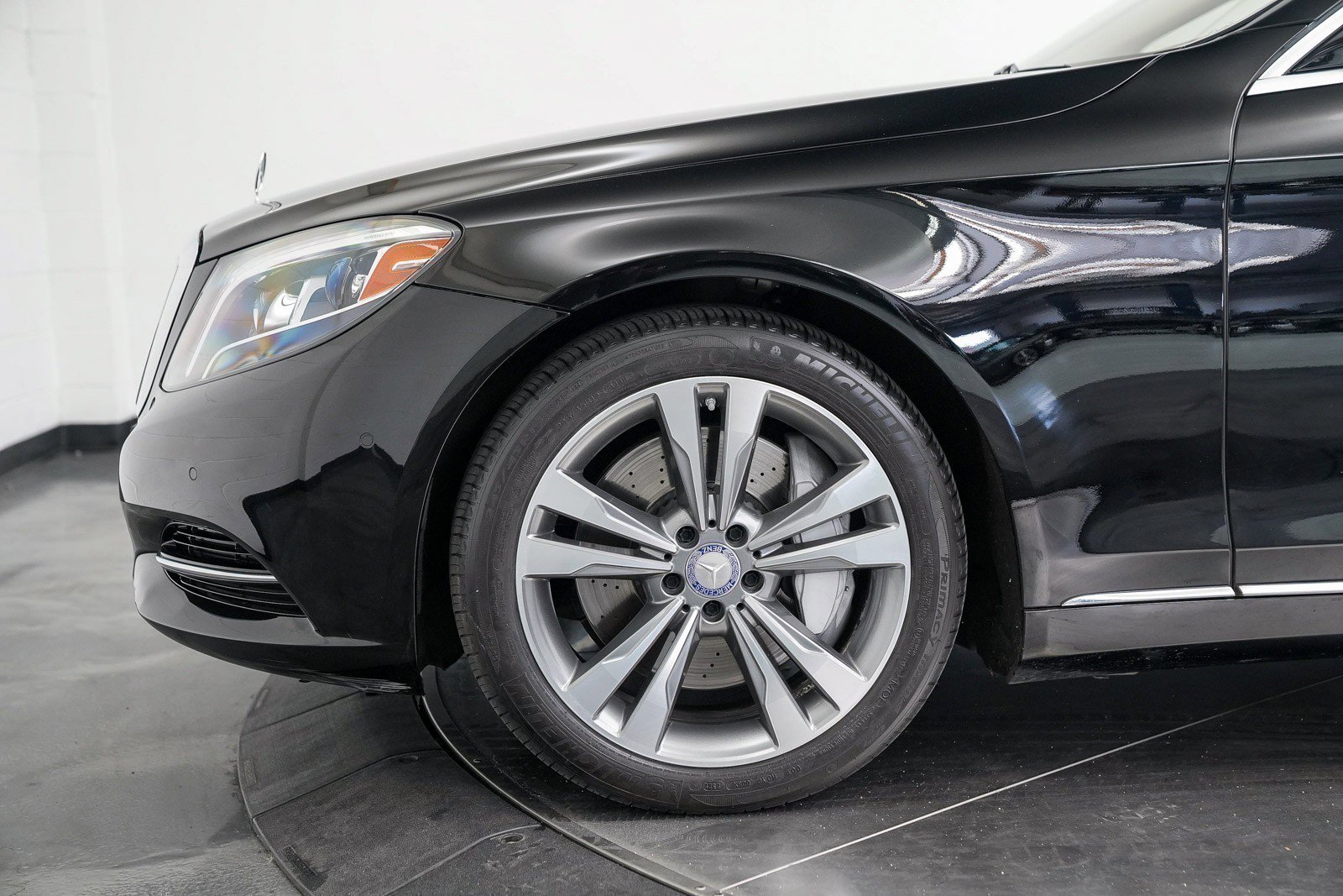 Used 2015 Mercedes-Benz S 550 S-Class S 550 image 16