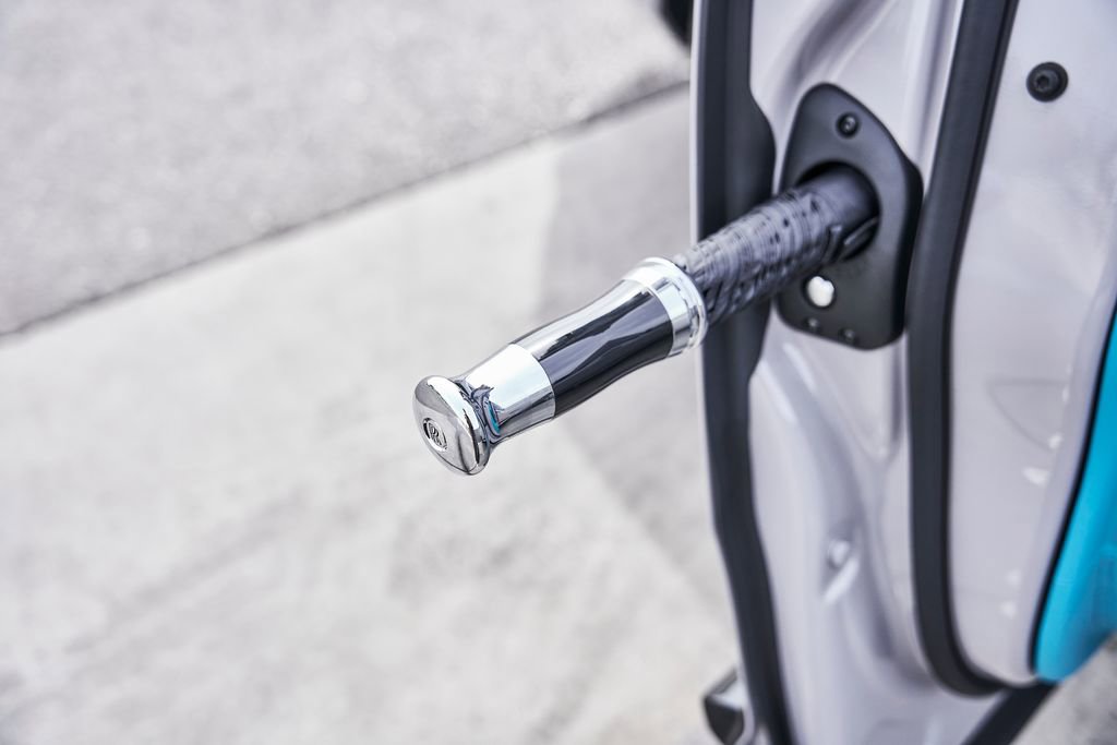 Used 2025 Rolls-Royce Cullinan Black Badge image 27