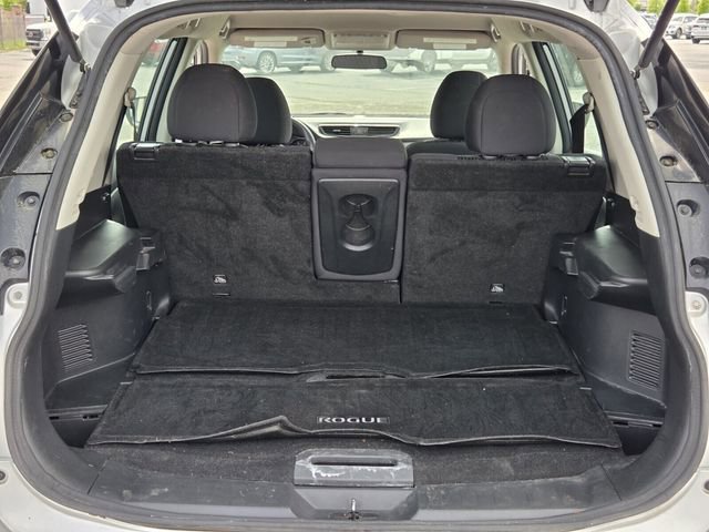 Used 2018 Nissan Rogue S image 13
