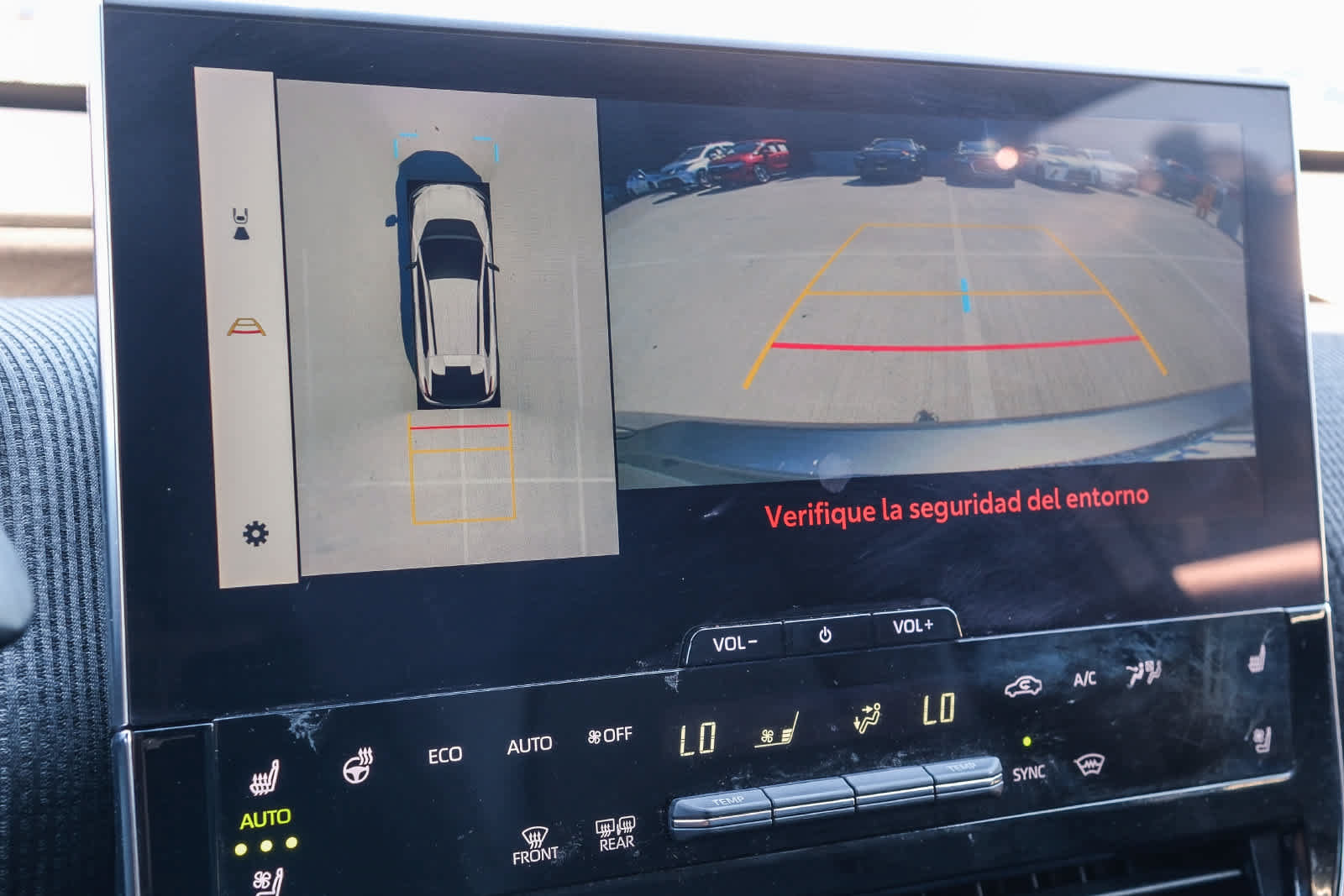 Used 2023 Toyota bZ4X FWD image 27