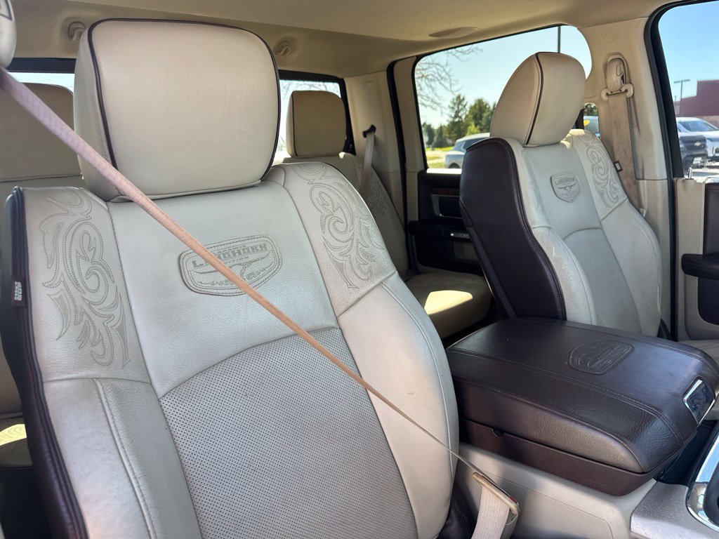 Used 2018 RAM 2500 Longhorn w/ Longhorn Southfork Package AWD/4WD image 32