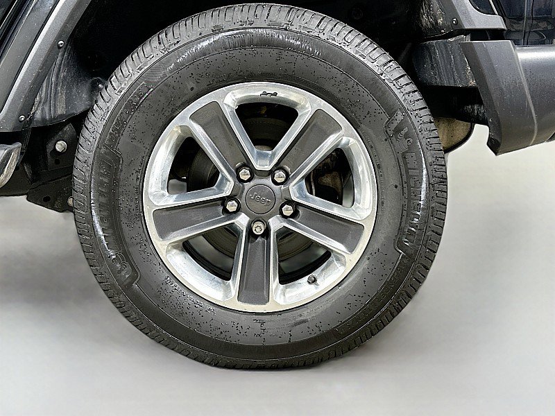 Used 2022 Jeep Wrangler Unlimited Sahara image 31