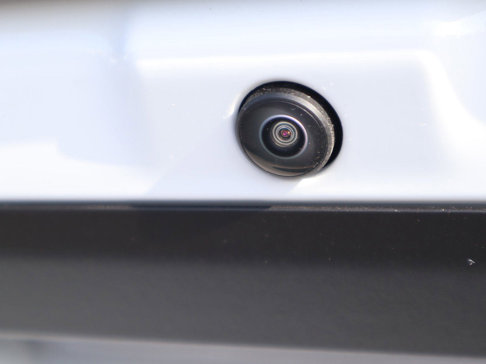 New 2023 Ford F150 Lariat w/ Equipment Group 502A High image 5