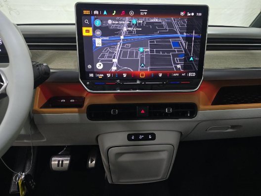 Used 2025 Volkswagen ID. Buzz 1st Edition image 6