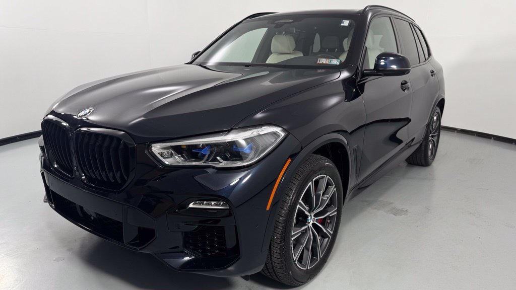 Used 2021 BMW X5 M50i w/ Executive Package AWD/4WD image 3