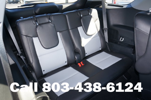 Used 2023 Ford Explorer XLT w/ Equipment Group 202A RWD image 23