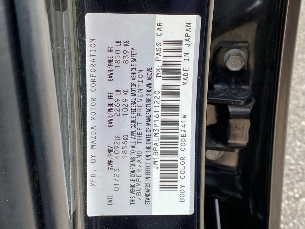 Used 2023 MAZDA MAZDA3 s FWD image 32