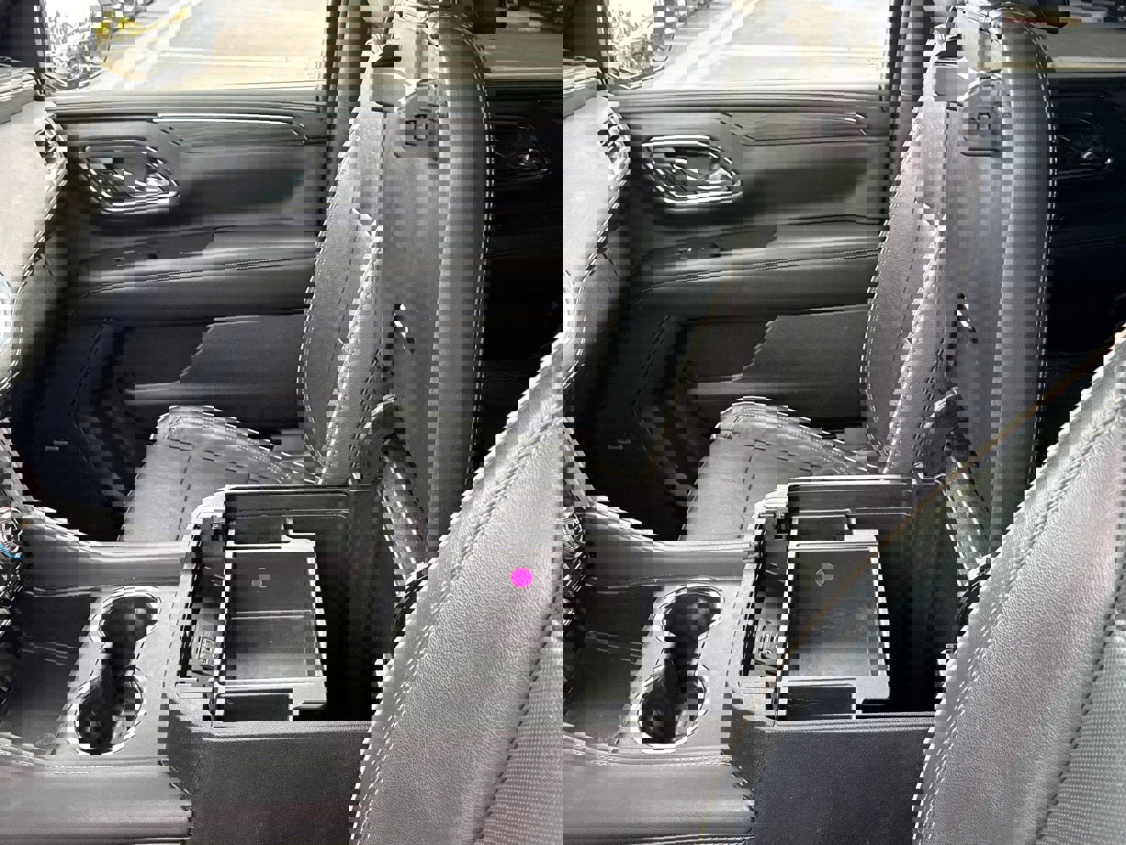 Certified 2021 GMC Yukon SLT w/ SLT Luxury Plus Package image 30