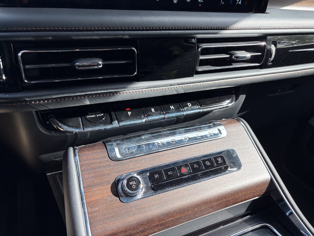 New 2026 Lincoln Aviator Reserve AWD/4WD image 31