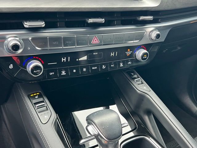 Certified 2023 Kia Telluride SX Prestige X-Pro AWD/4WD image 20