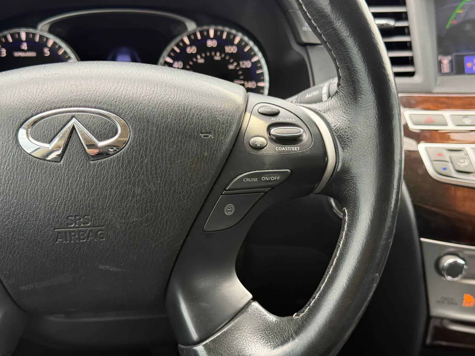 Used 2019 INFINITI QX60 Luxe w/ Sensory Package FWD image 11