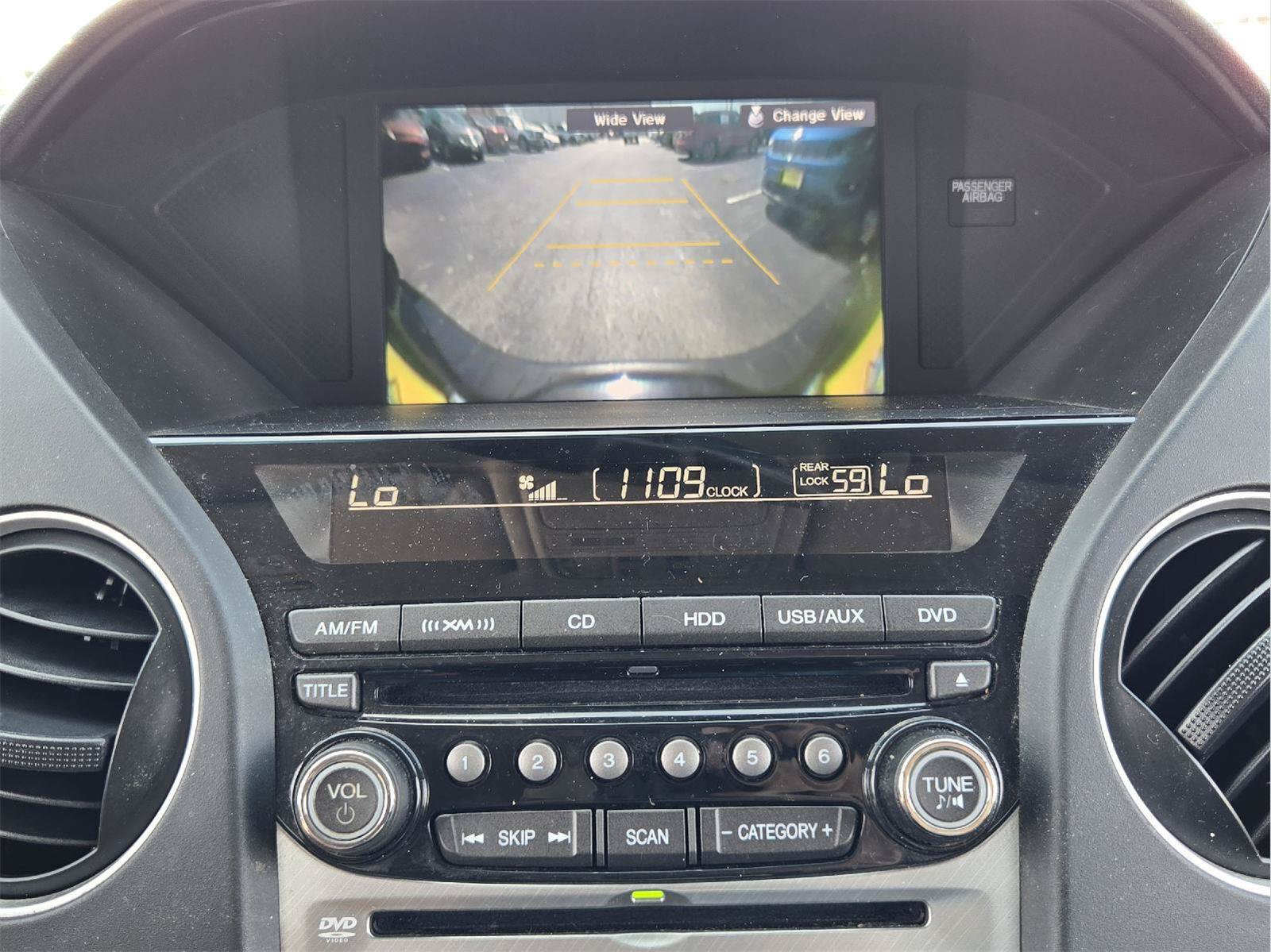 Used 2012 Honda Pilot Touring image 16