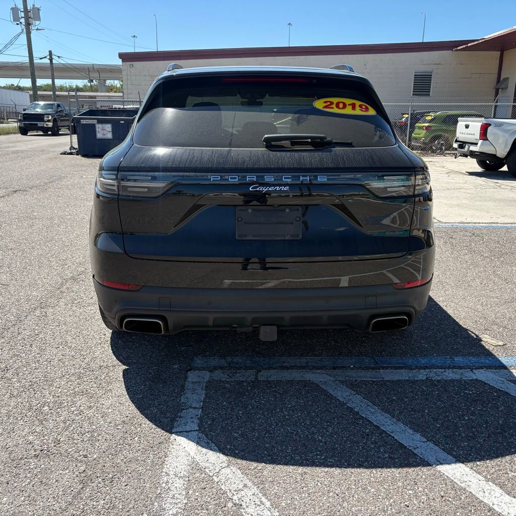 Used 2019 Porsche Cayenne image 4