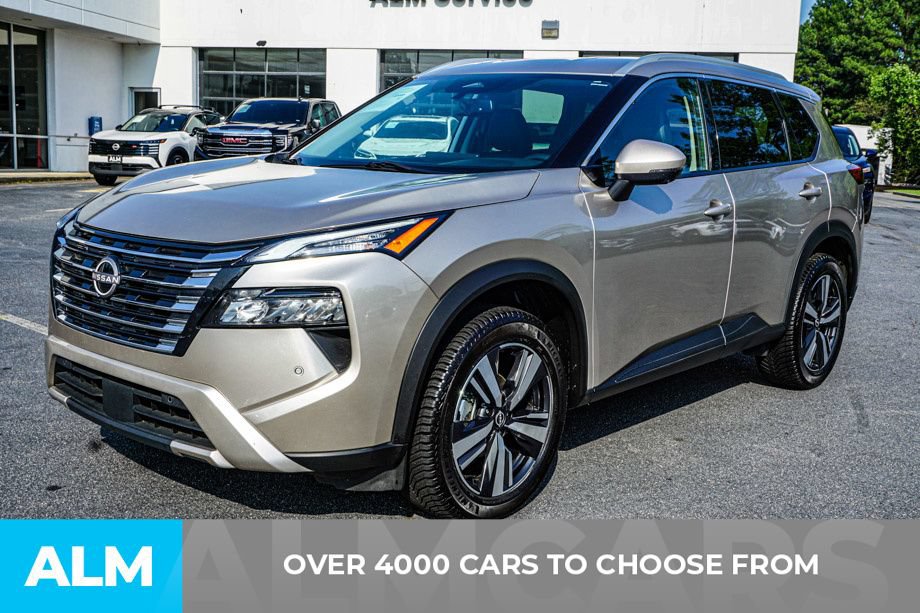 Used 2024 Nissan Rogue SL AWD/4WD image 2