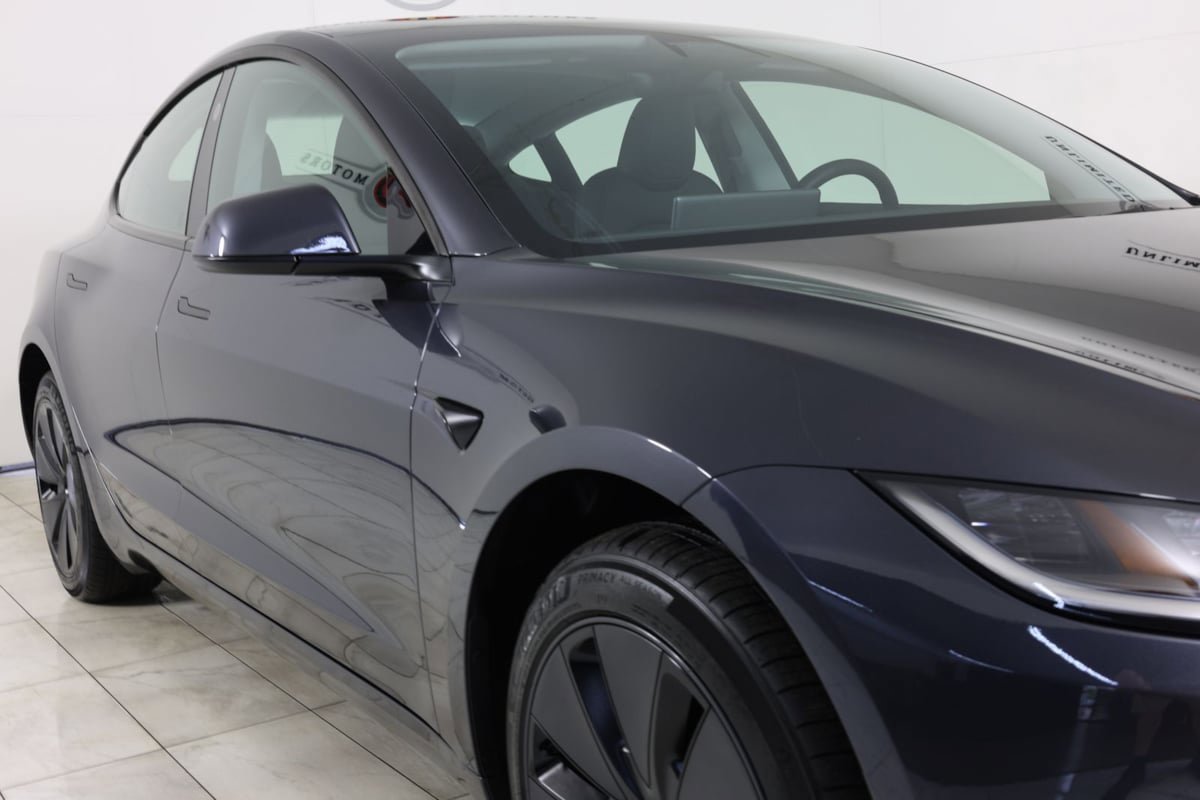 Used 2025 Tesla Model 3 RWD image 37