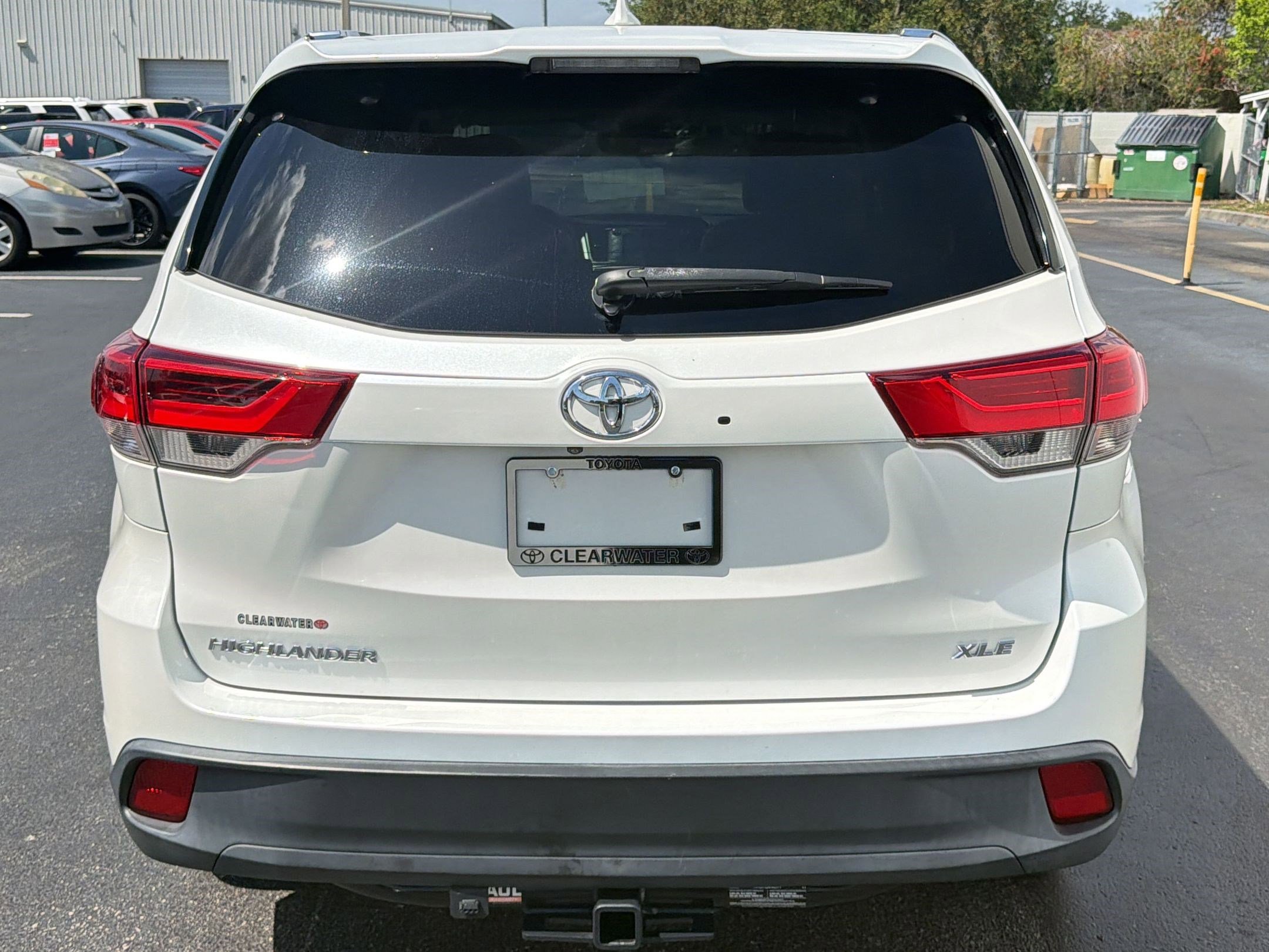 Used 2019 Toyota Highlander XLE image 10
