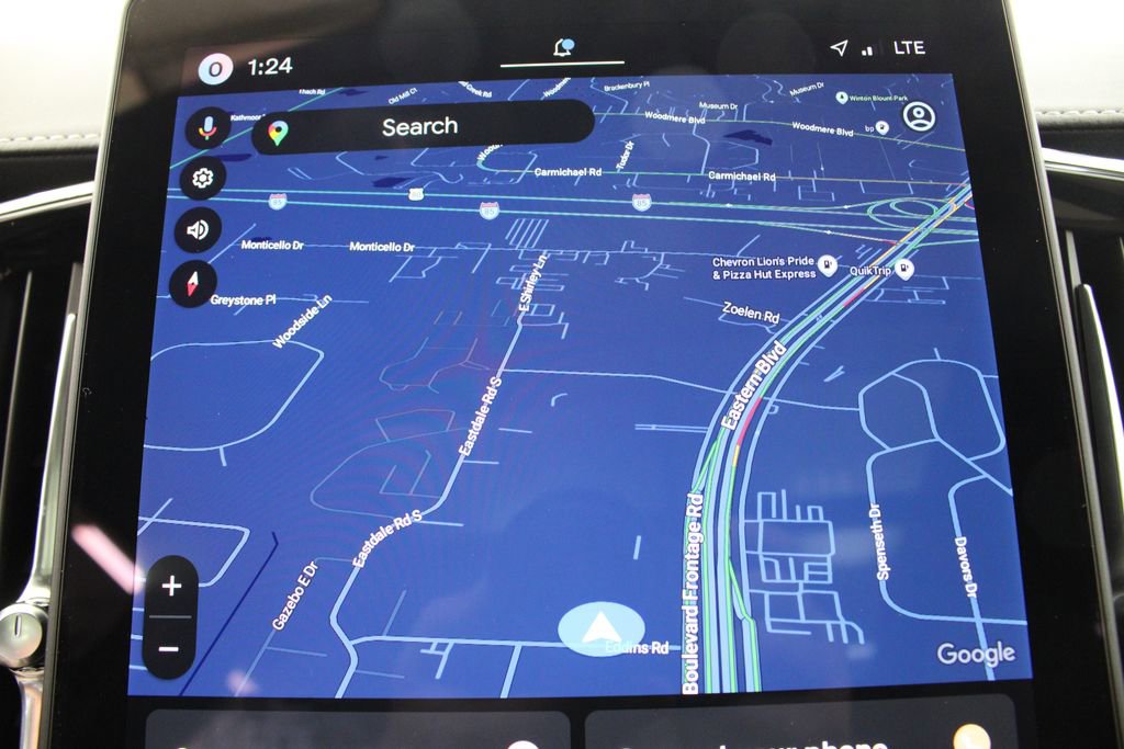 New 2026 Volvo XC90 B6 Plus w/ Protection Package Premier image 12