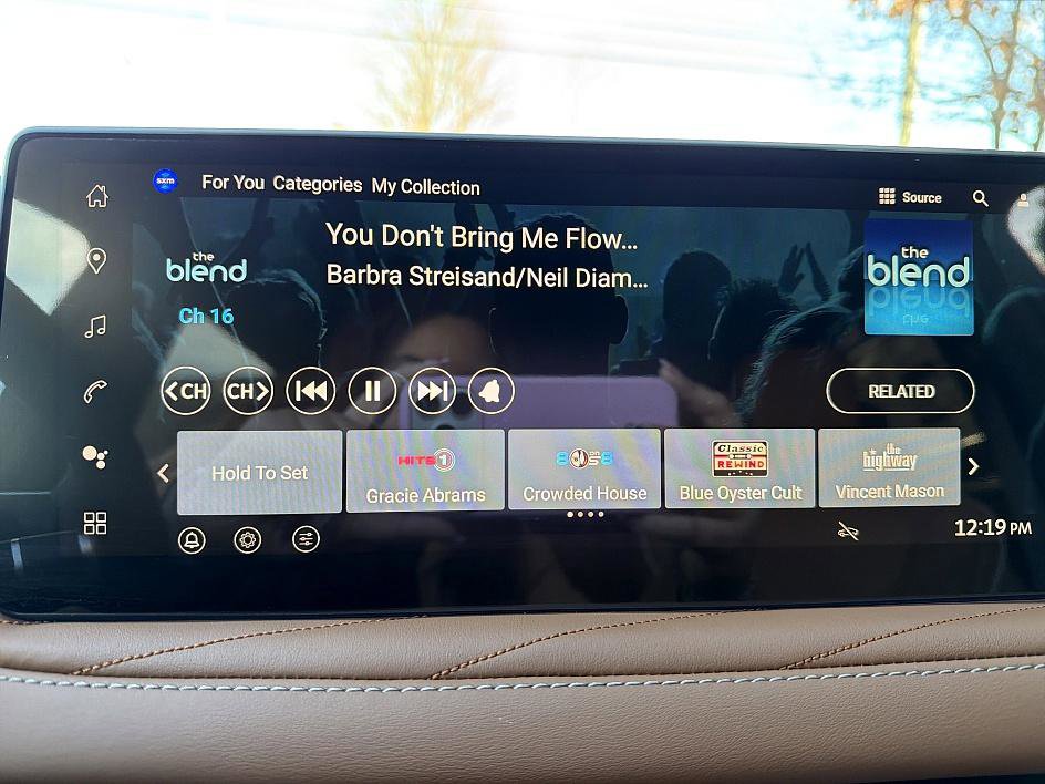 New 2026 INFINITI QX60 Autograph image 17