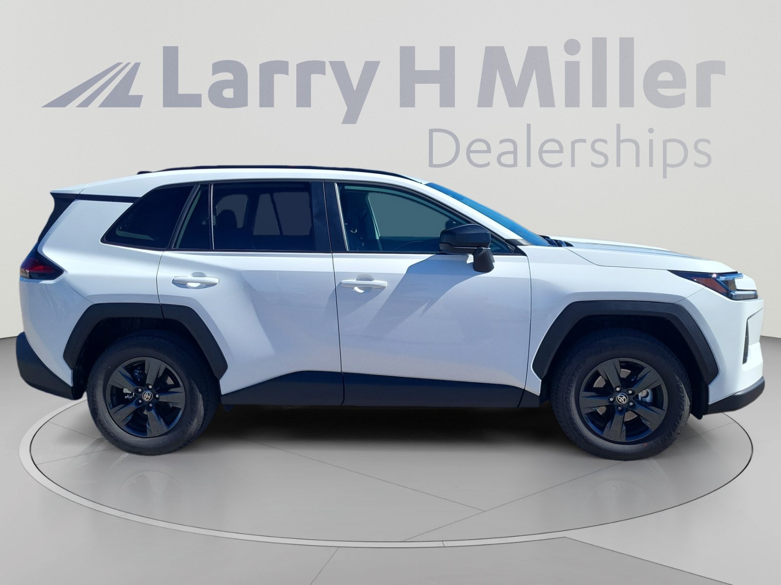 Used 2026 Toyota RAV4 LE AWD/4WD image 6