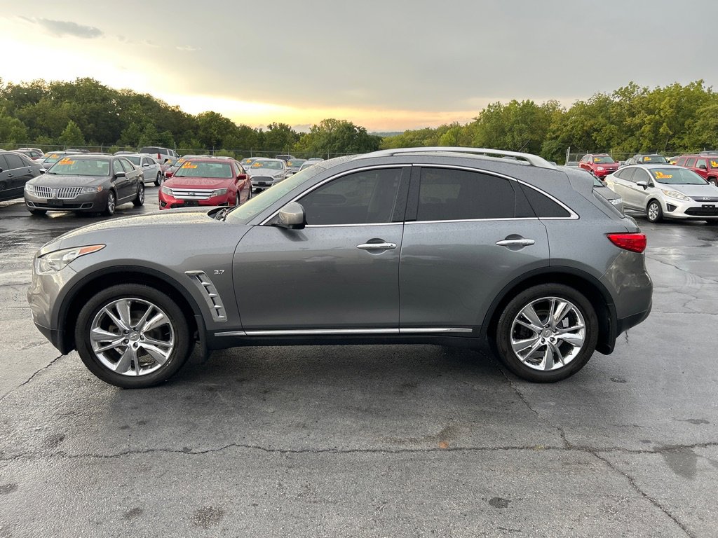 Used 2016 INFINITI QX70 AWD w/ Premium Package