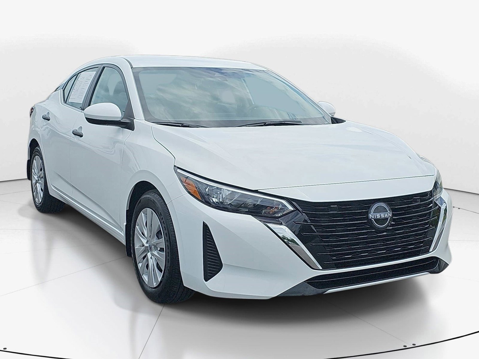 Used 2025 Nissan Sentra S FWD image 2