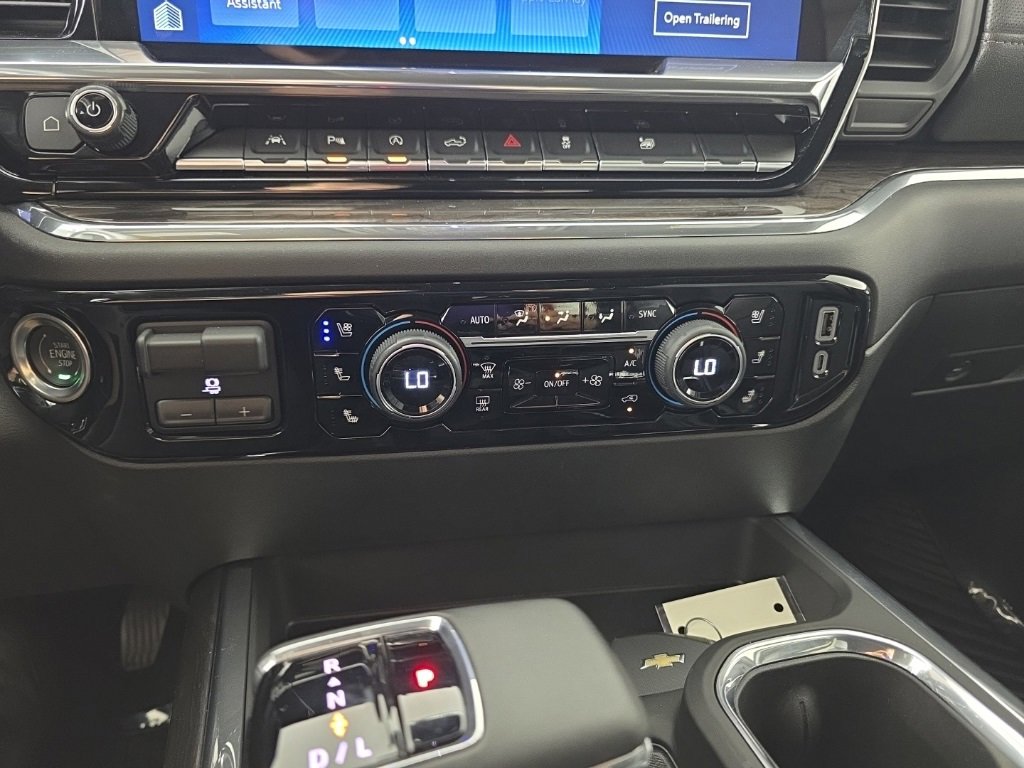 Used 2025 Chevrolet Silverado 1500 LTZ w/ LTZ Convenience Package II image 23