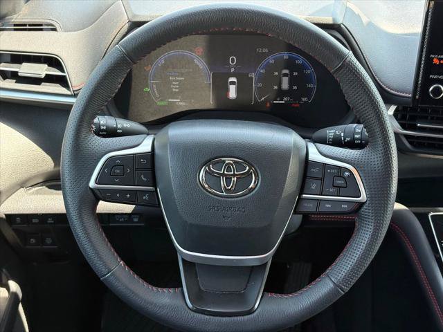 Certified 2025 Toyota Sienna XSE w/ XSE Premium Package AWD/4WD image 36