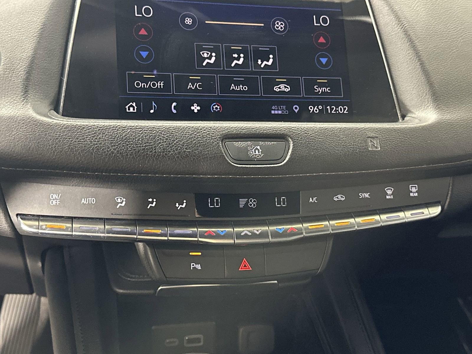 Used 2019 Cadillac XT4 Premium Luxury image 23