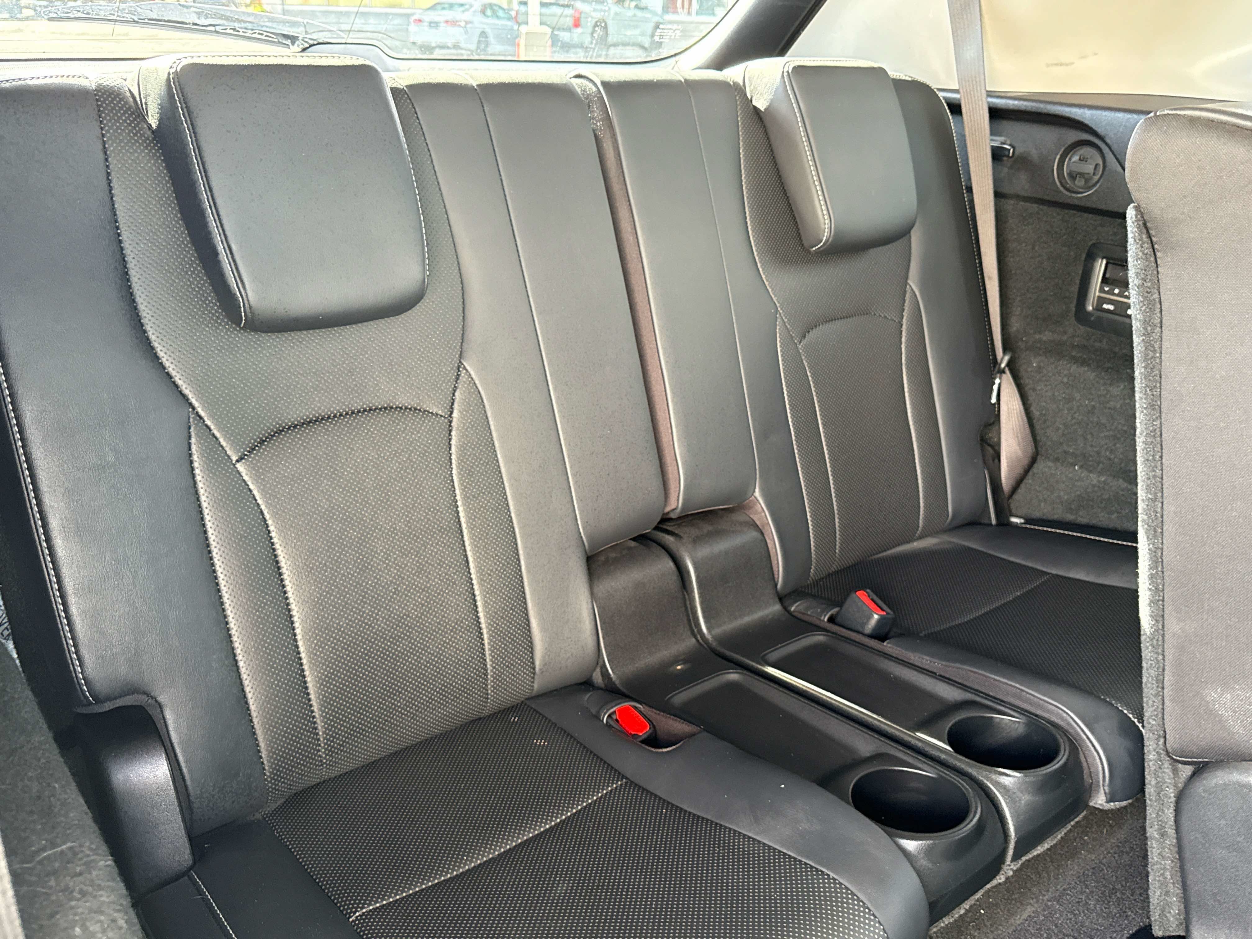 Used 2018 Lexus RX 350L AWD image 17
