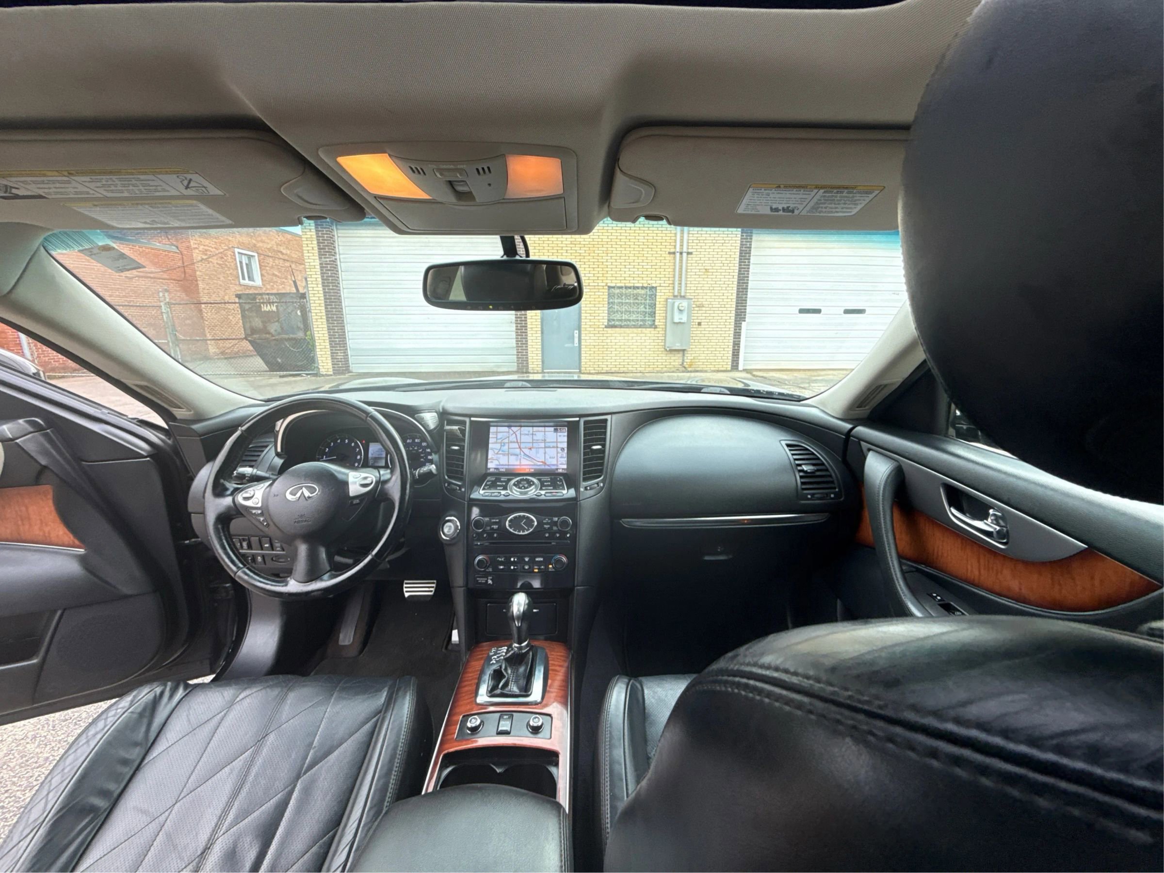 Used 2014 INFINITI QX70 AWD w/ Premium Package image 25