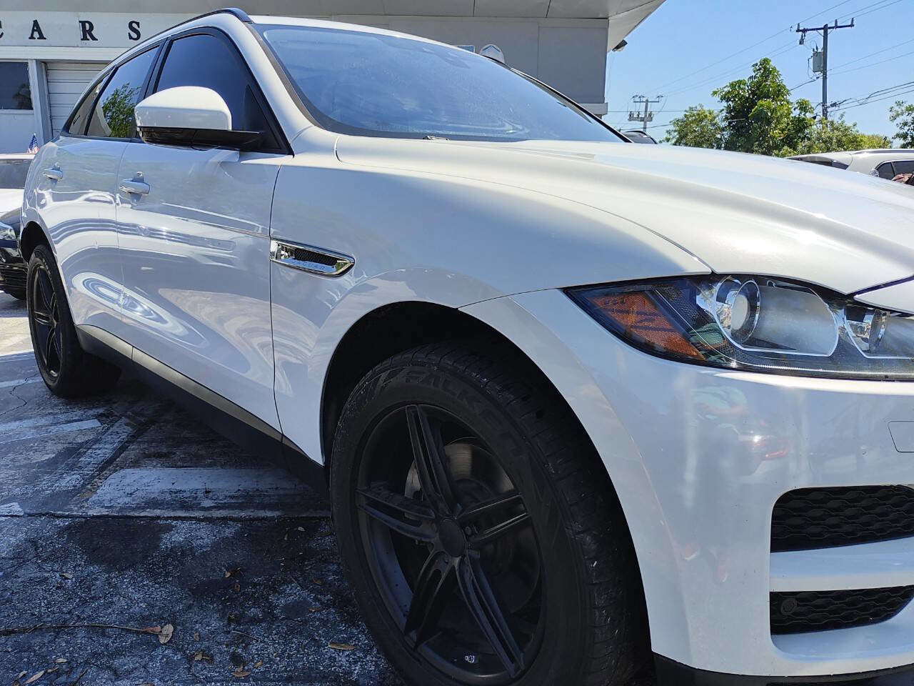 Used 2017 Jaguar F-PACE Premium AWD/4WD image 23
