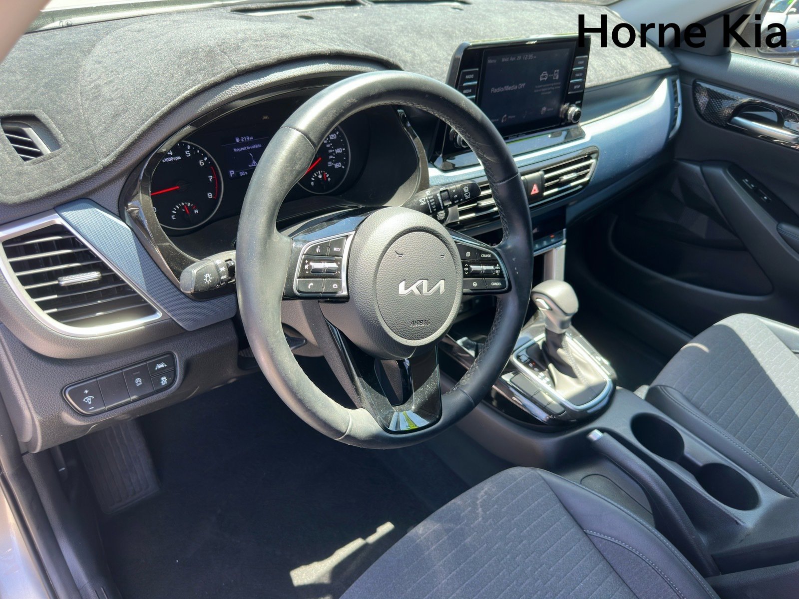 Certified 2023 Kia Seltos S FWD image 11