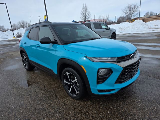 Used 2021 Chevrolet TrailBlazer RS w/ Sun and Liftgate Package FWD image 5