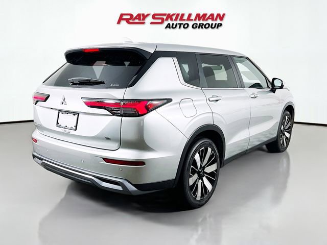 Used 2025 Mitsubishi Outlander SE AWD/4WD image 7