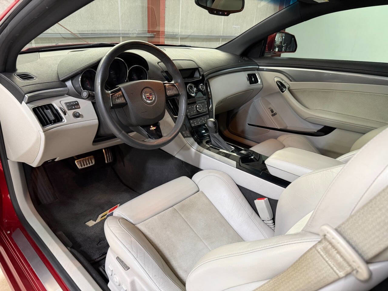 Used 2014 Cadillac CTS V RWD image 17