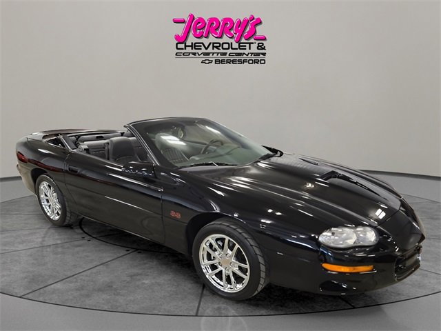 Used 2002 Chevrolet Camaro Z28 w/ SS Performance/Appearance Pkg image 13