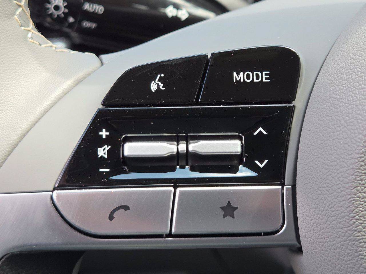 New 2026 Hyundai Elantra Sport FWD image 54