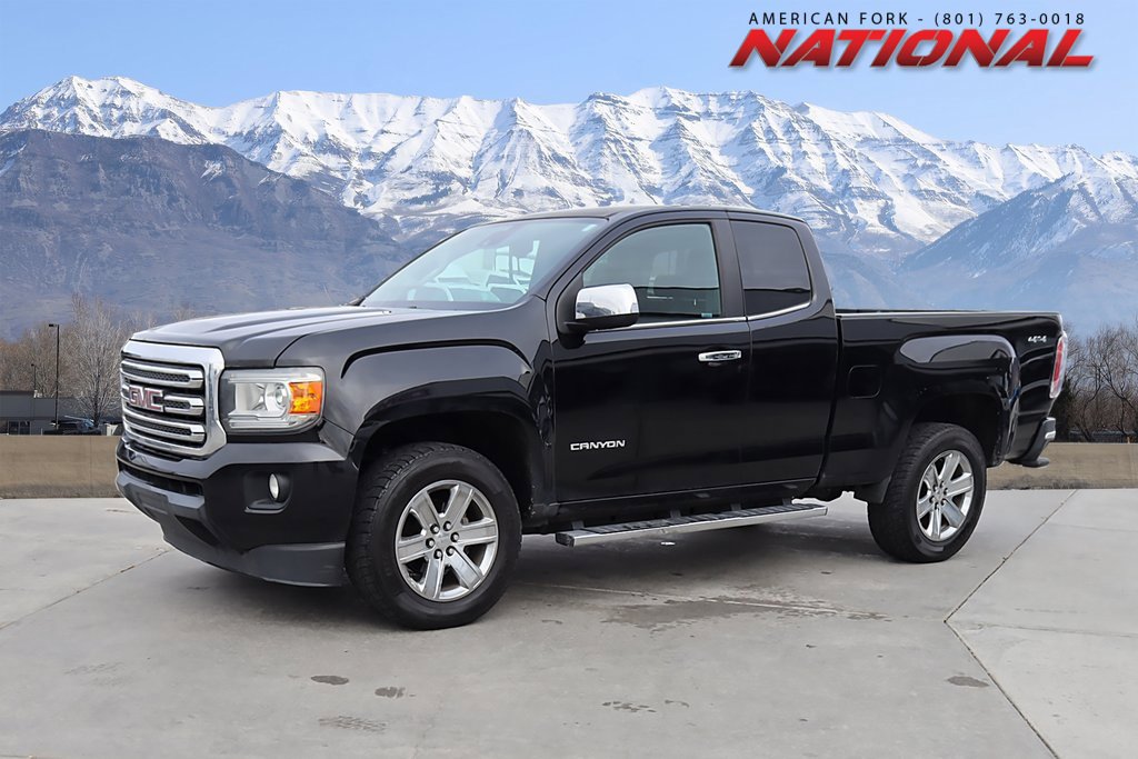 Used 2015 GMC Canyon SLT w/ Driver Alert Package image 1