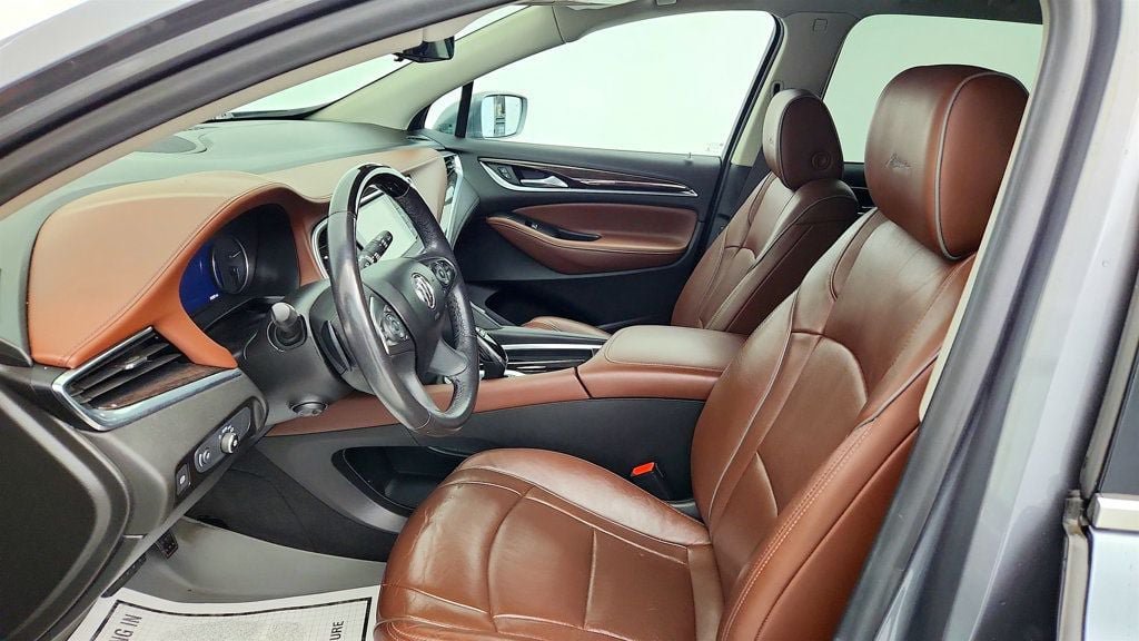 Used 2019 Buick Enclave Avenir FWD image 19