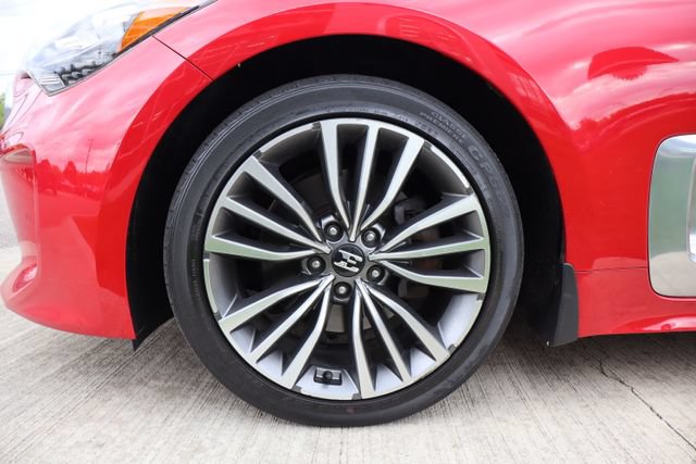 Used 2019 Kia Stinger Premium AWD/4WD image 29